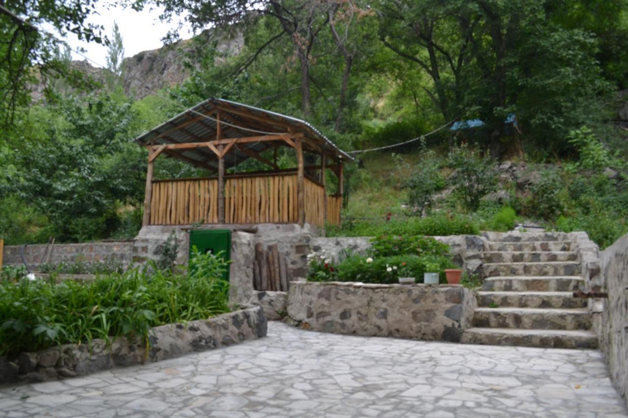 Bjnihouse, Guest House Ngoại thất bức ảnh