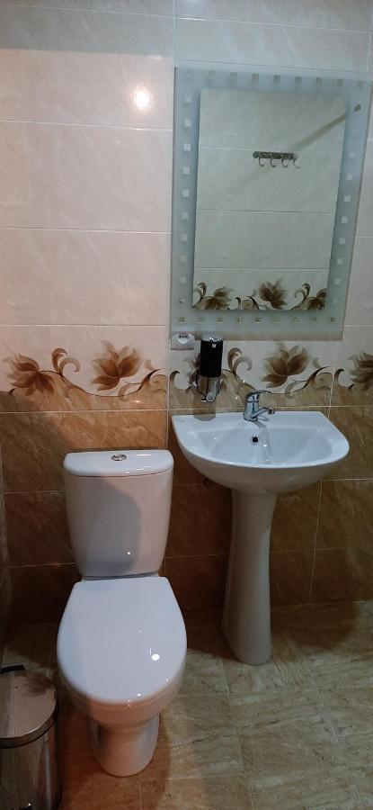 Bjnihouse, Guest House Ngoại thất bức ảnh